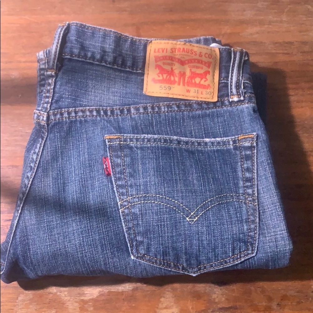 Levi’s 559 jeans